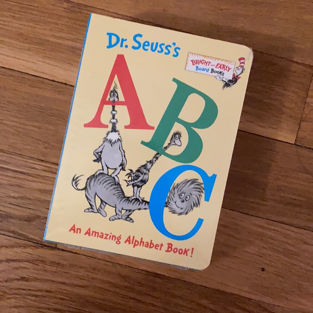 Dr. Seuss’s 3 book set pack - new